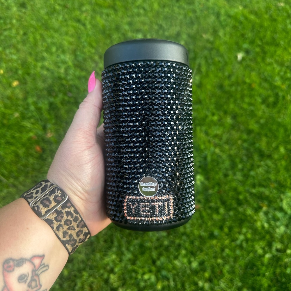 YETI Black Rhinestone 16 oz Can Colster